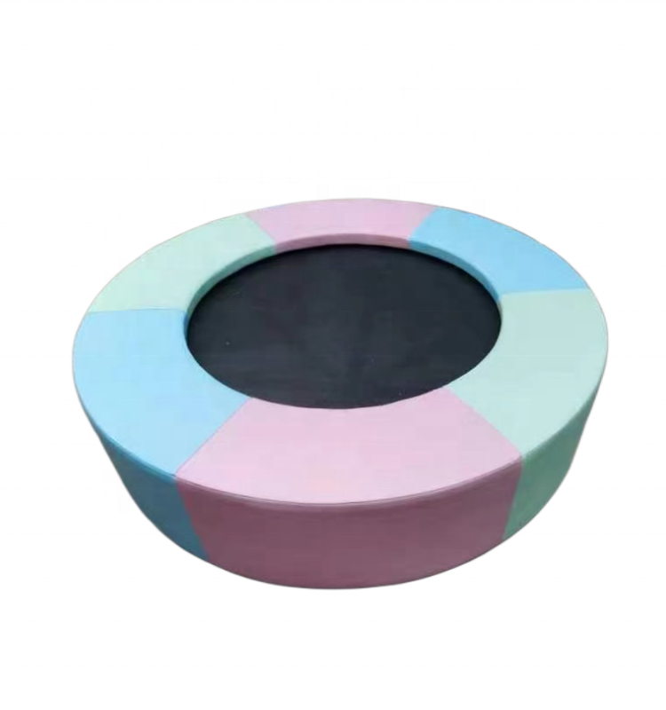 Soft Play Kids Trampoline, Out - đánh giá và giá Kids Toys Rental